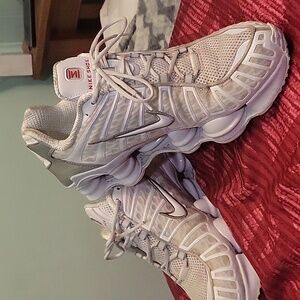 Nike Shox TL Whit Metallic Silver Size 8 Men’s